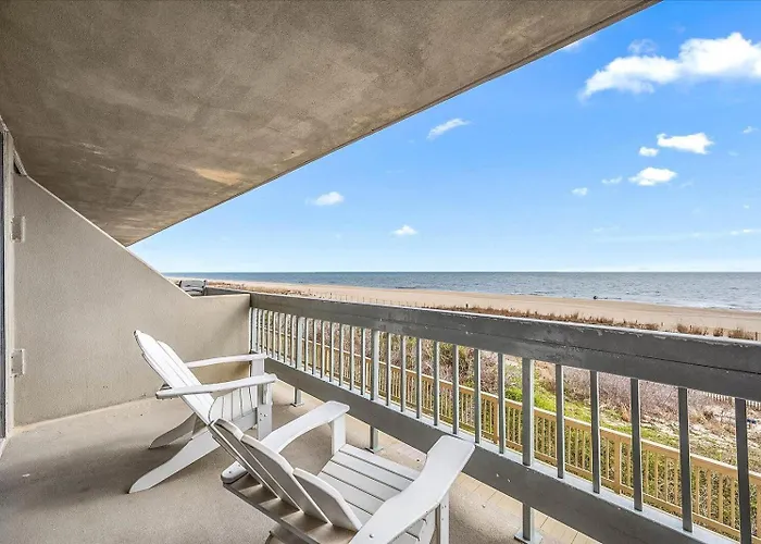 Century I With Ocean Views & Outdoor Pool! Ferienhaus *