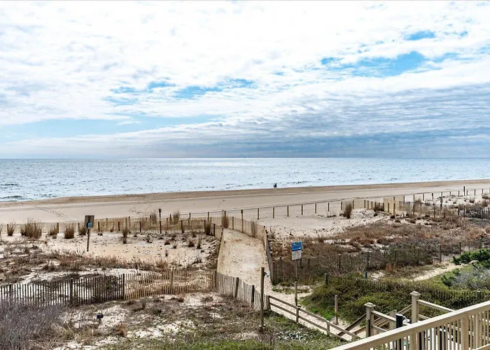 Century I With Ocean Views & Outdoor Pool! Ocean Stadt